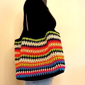 Vintage woven handbag